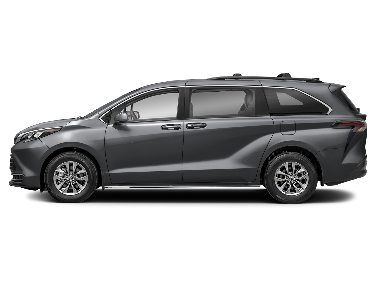 2026 Toyota Sienna LE - Photo 3