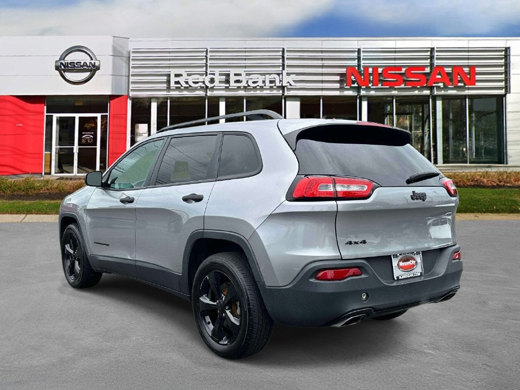 2017 Jeep Cherokee Sport