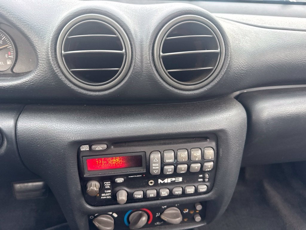 2004 Pontiac Sunfire Base