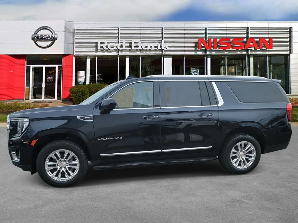 2023 GMC Yukon XL SLT