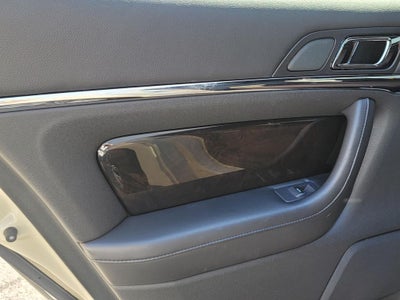 2016 Lincoln MKS Base