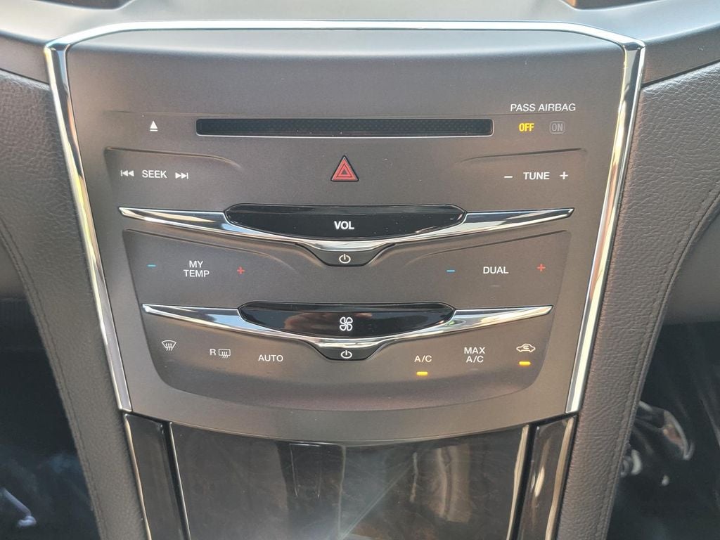 2016 Lincoln MKS Base