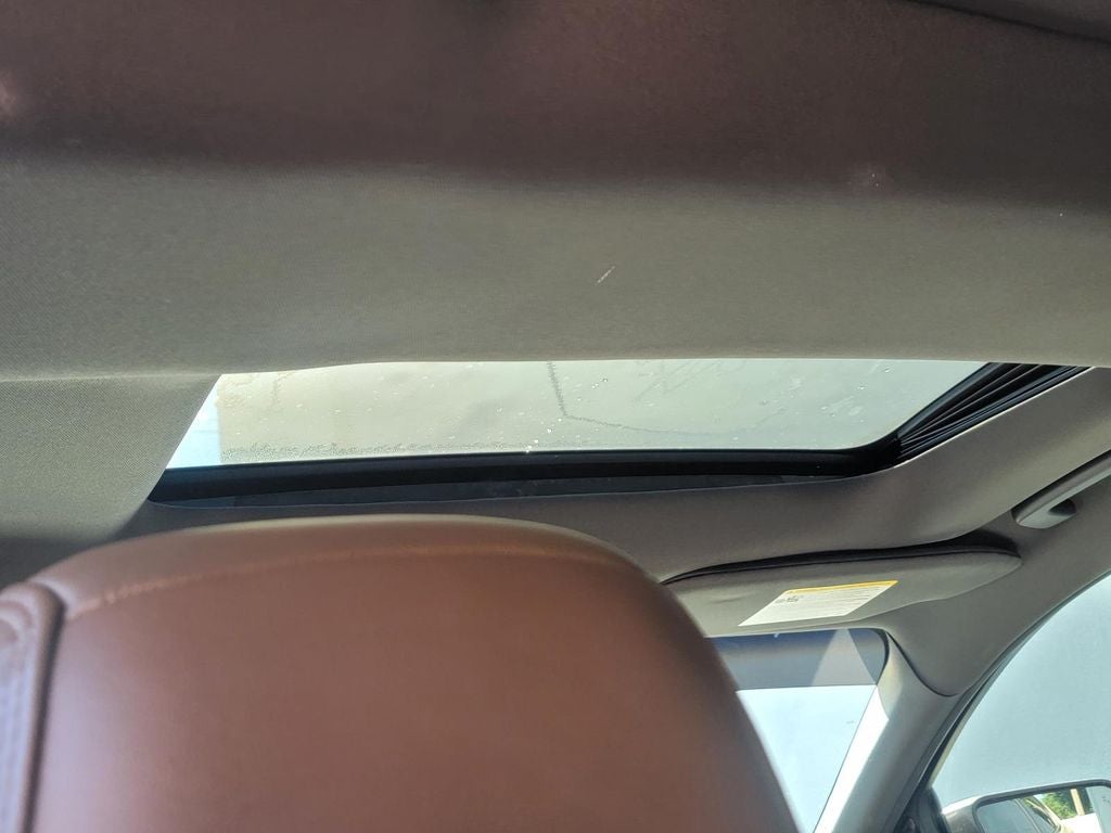 2016 Lincoln MKS Base