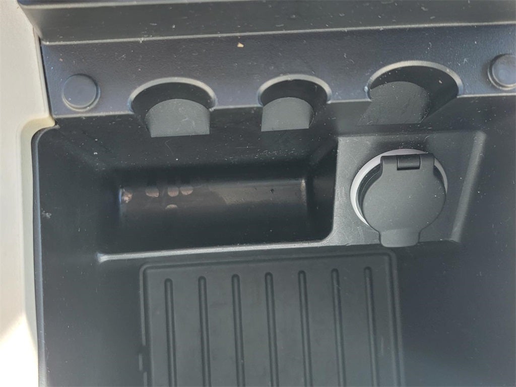 2023 Nissan Maxima SV