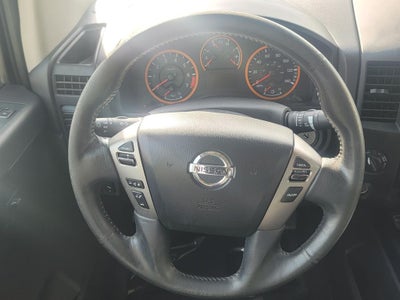 2014 Nissan Titan SV
