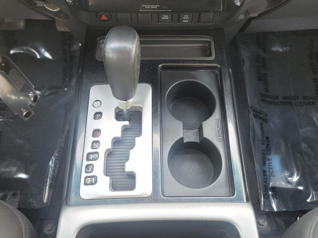 2014 Nissan Titan SV