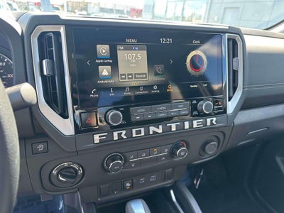 2025 Nissan Frontier SV