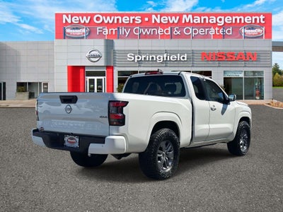 2025 Nissan Frontier SV