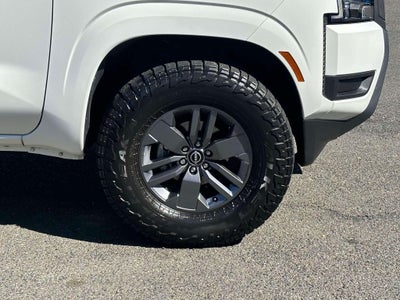 2025 Nissan Frontier SV