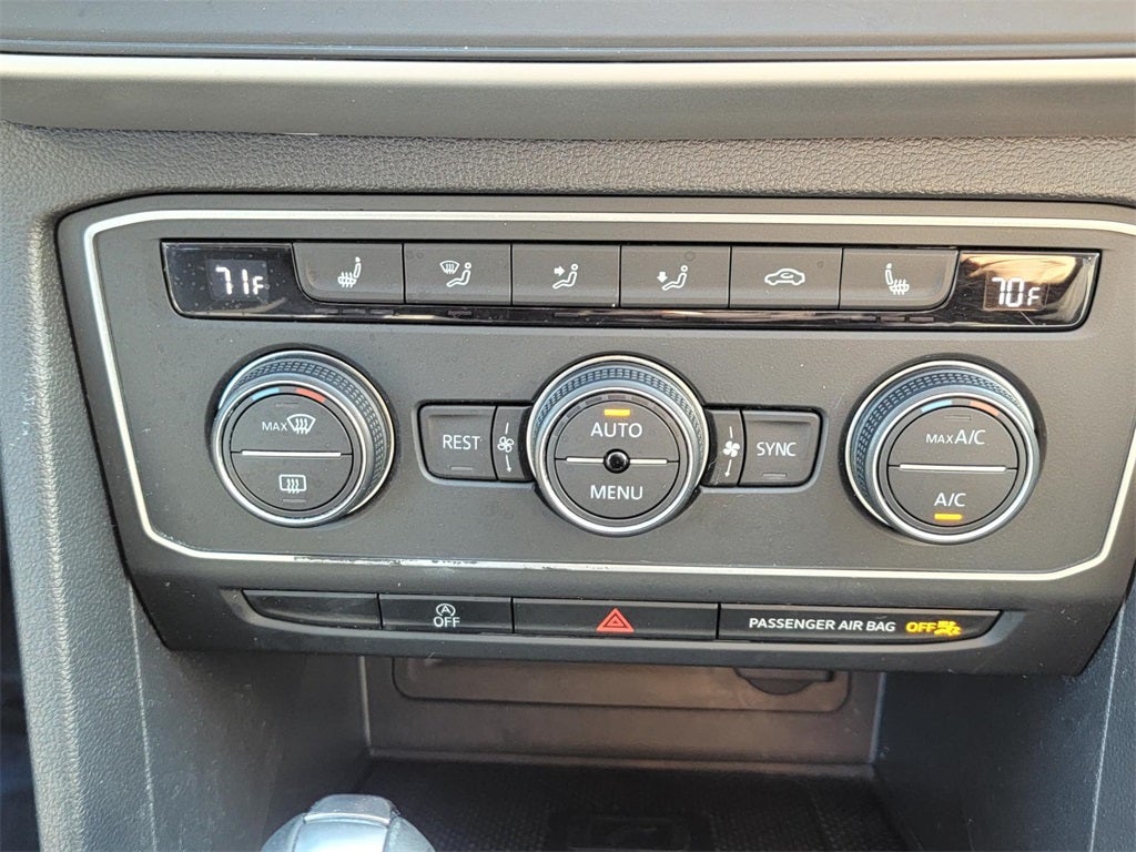 2021 Volkswagen Atlas 3.6L V6 SE w/Technology