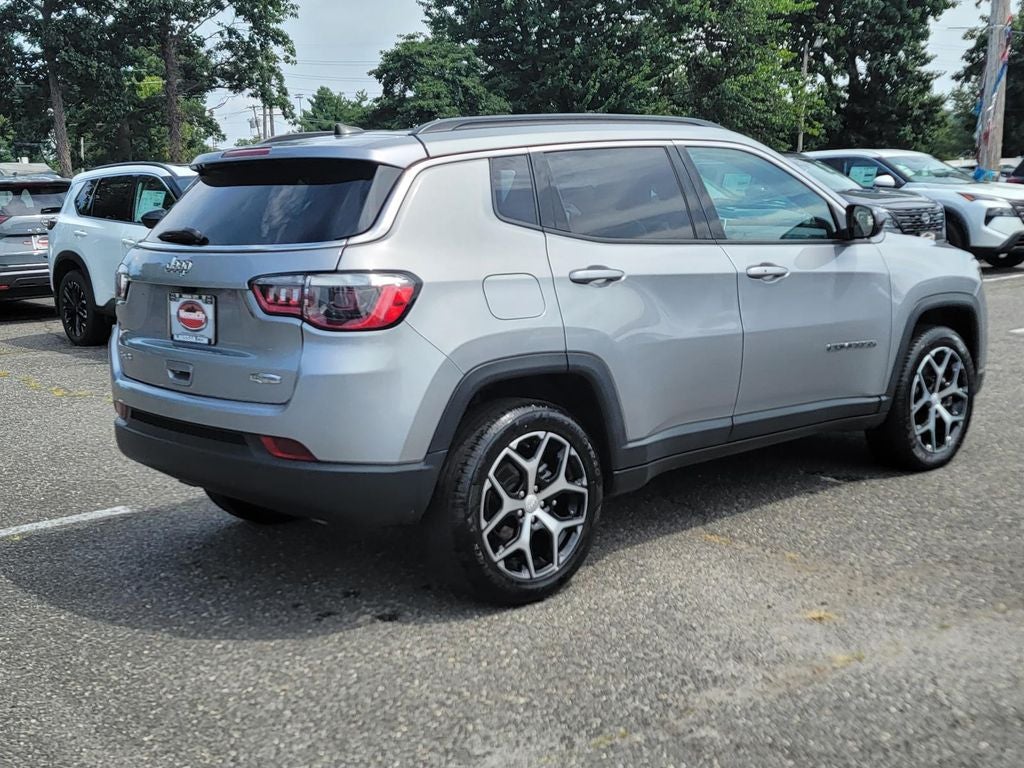 2024 Jeep Compass Latitude