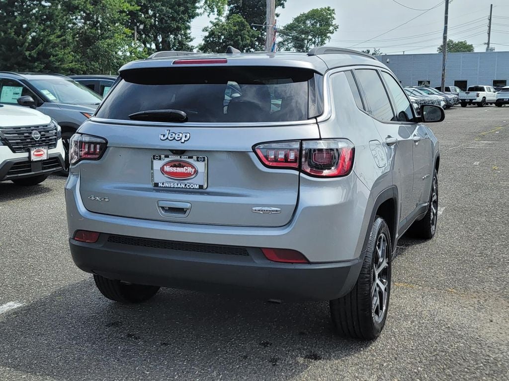 2024 Jeep Compass Latitude