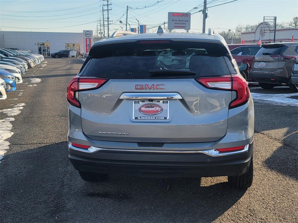 2024 GMC Terrain SLT