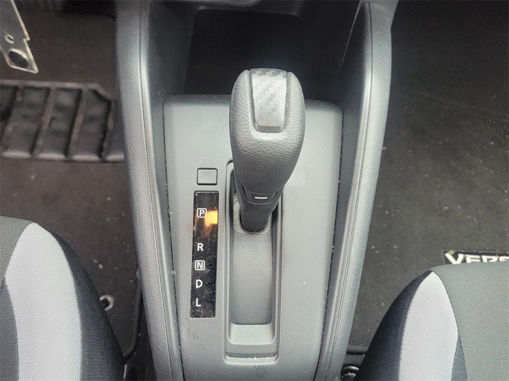 2023 Nissan Versa 1.6 SV