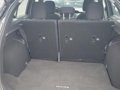 2020 Nissan Kicks S