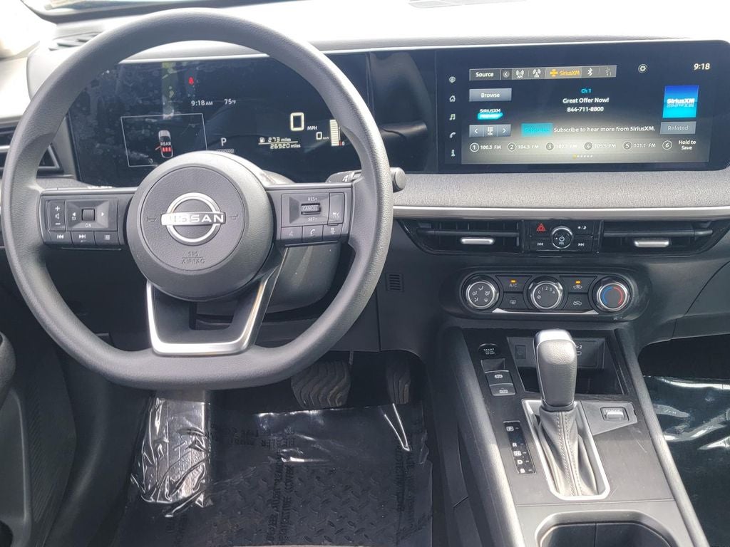 2025 Nissan Kicks SV
