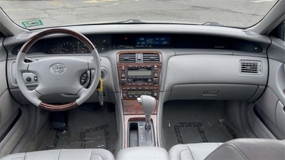 2004 Toyota Avalon Base