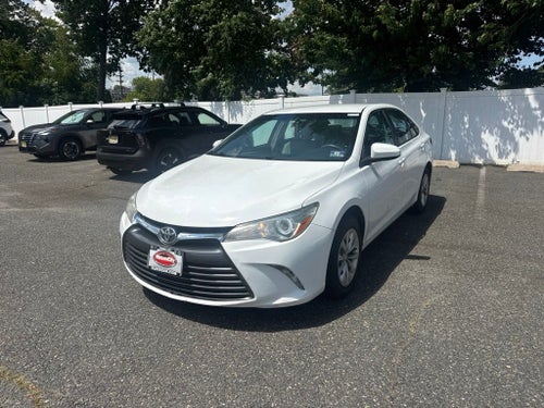2016 Toyota Camry LE