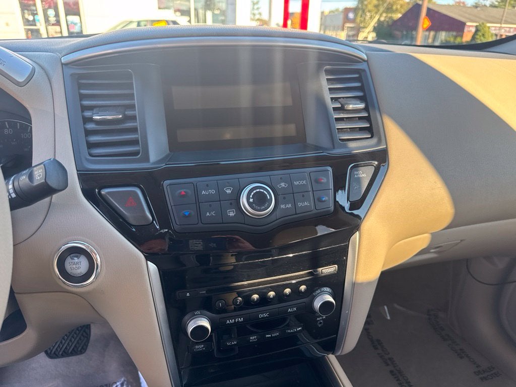 2015 Nissan Pathfinder S