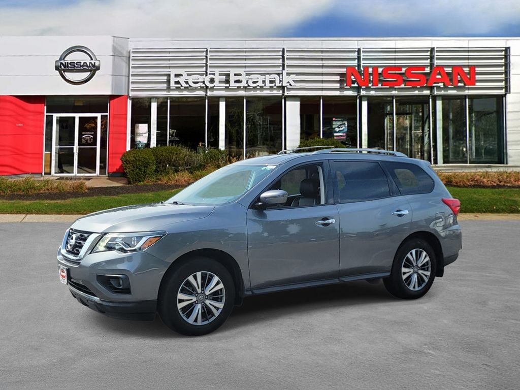 2020 Nissan Pathfinder SL