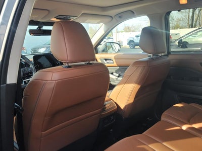 2024 Nissan Pathfinder Platinum