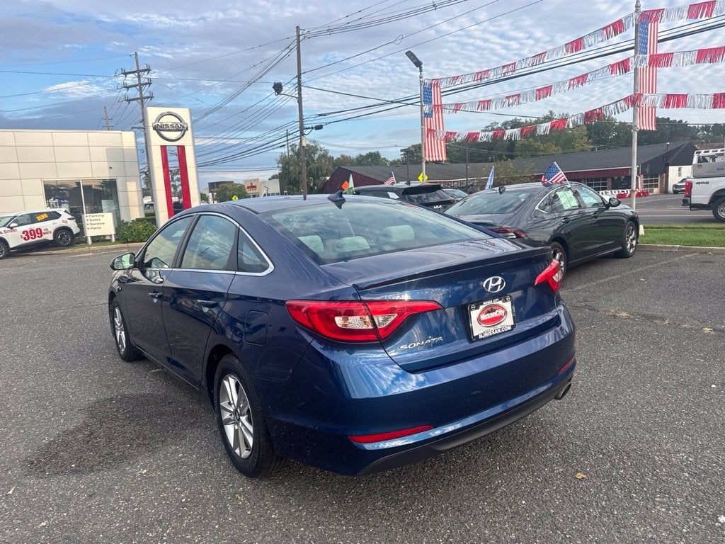 2017 Hyundai SONATA SE