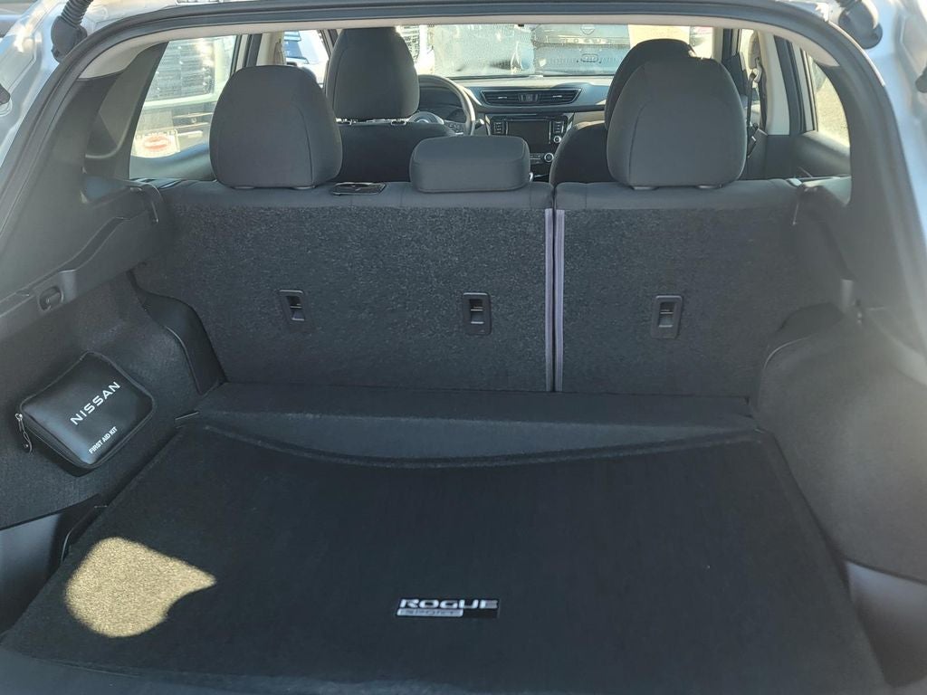 2022 Nissan Rogue Sport S