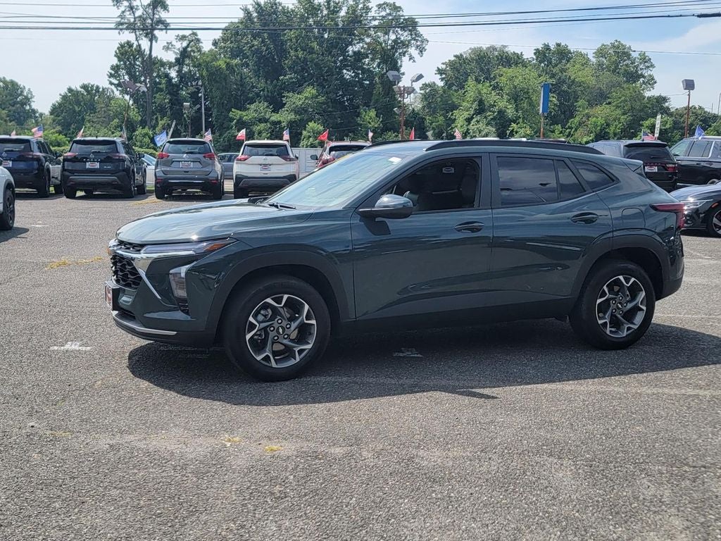 2025 Chevrolet Trax LT
