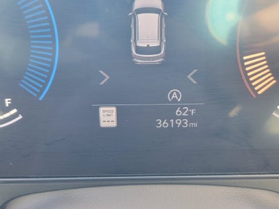 2024 Hyundai KONA SE