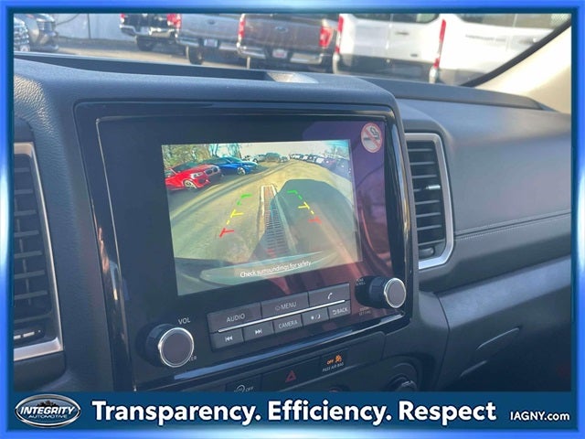 2024 Nissan Frontier SV