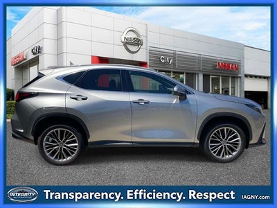 2022 Lexus NX 350h Premium