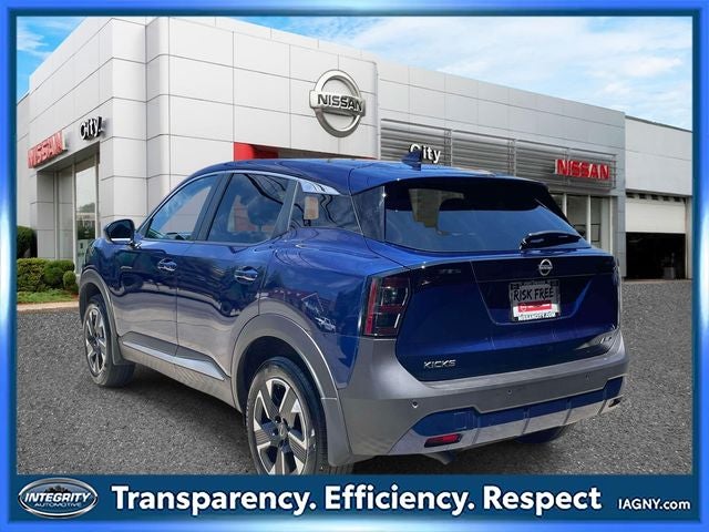 2025 Nissan Kicks SV