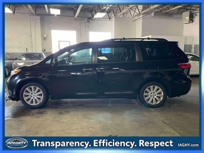 2015 Toyota Sienna XLE 7 Passenger