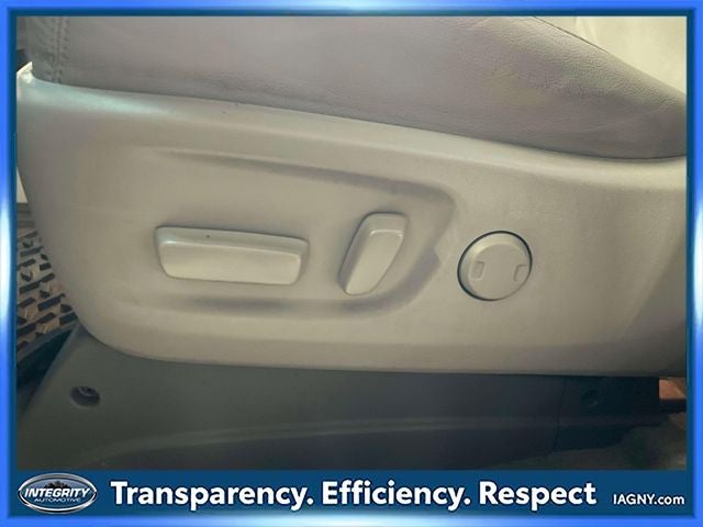 2015 Toyota Sienna XLE 7 Passenger