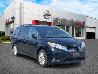 2015 Toyota Sienna XLE 7 Passenger