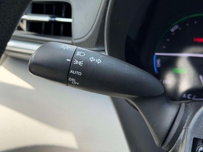 2022 Toyota Sienna LE 8 Passenger