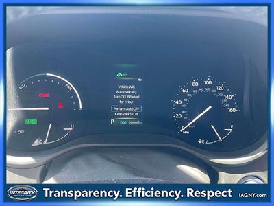 2023 Toyota Sienna XLE 8 Passenger