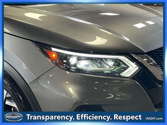 2022 Nissan Rogue Sport SL