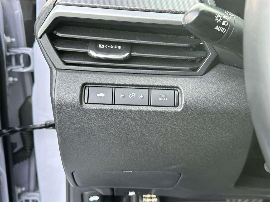 2024 Nissan Altima SR