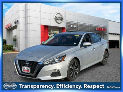 2022 Nissan Altima SV