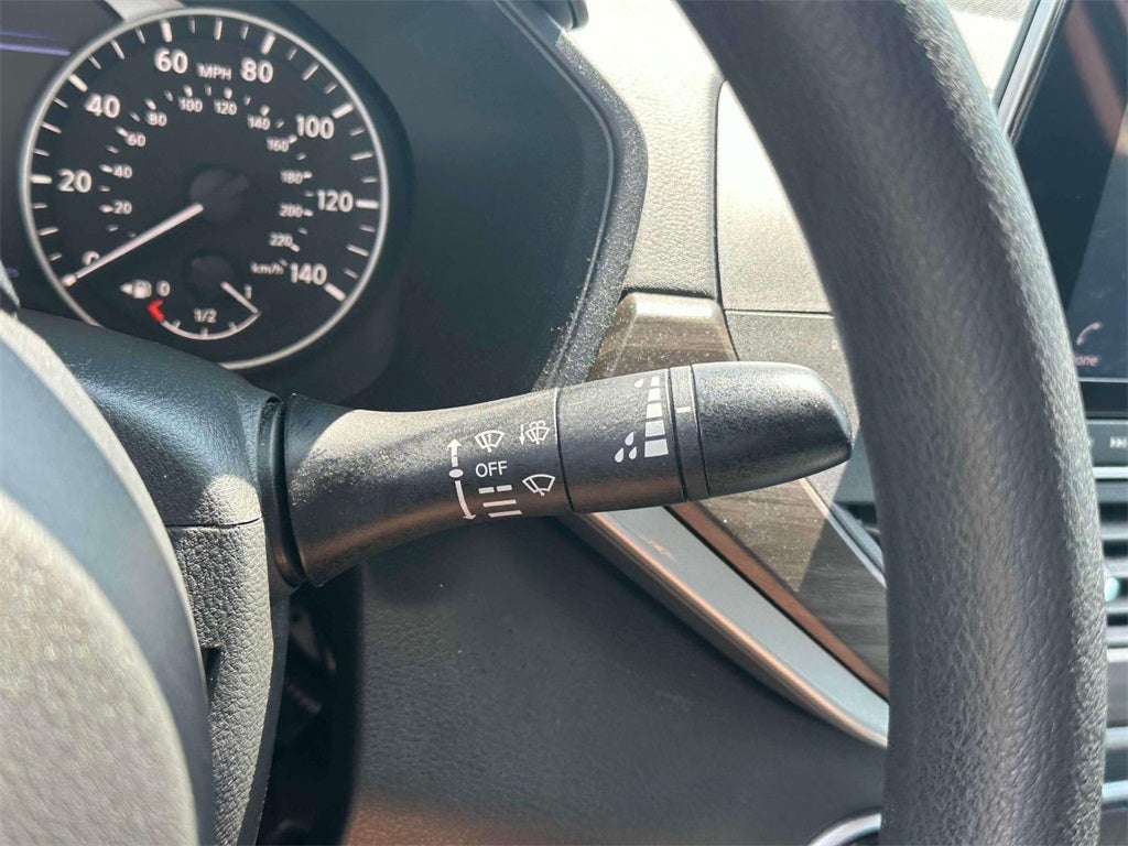 2023 Nissan Altima SV