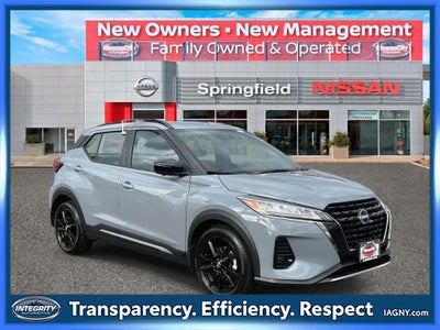 2023 Nissan Kicks SR