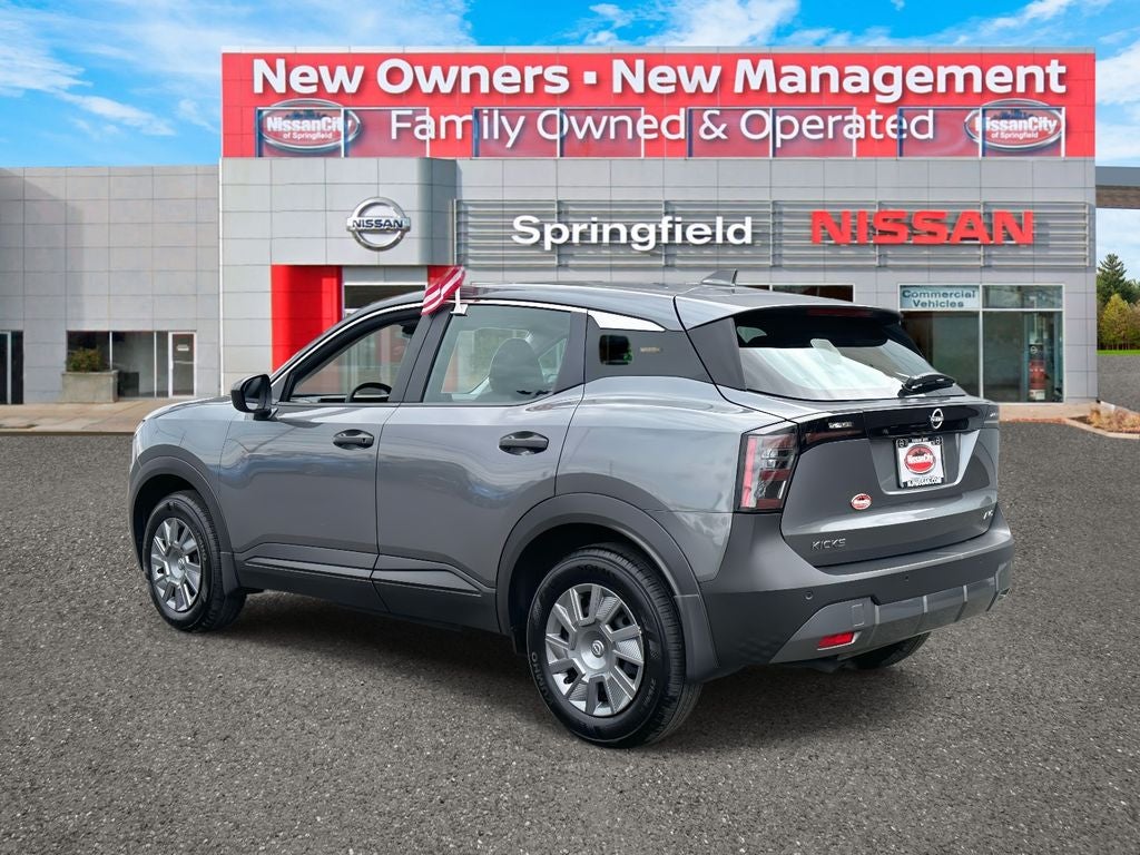 2025 Nissan Kicks S