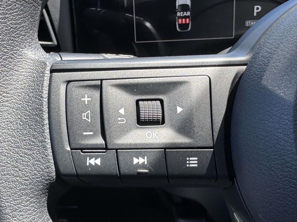 2025 Nissan Kicks S
