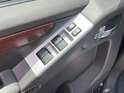 2008 Nissan Pathfinder LE