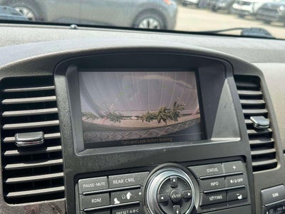 2008 Nissan Pathfinder LE