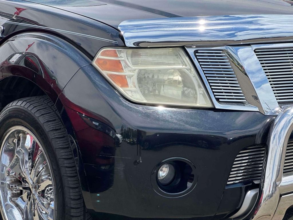 2008 Nissan Pathfinder LE