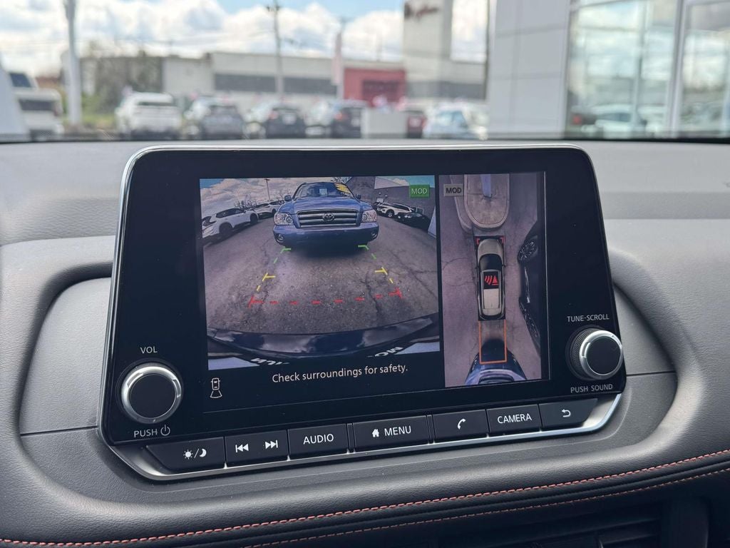 2025 Nissan Rogue Rock Creek