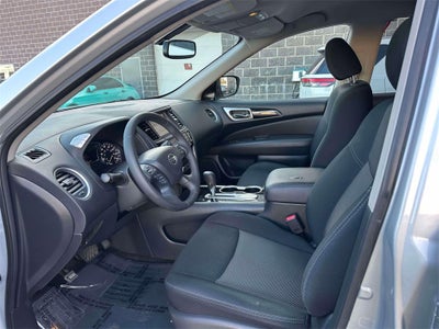 2019 Nissan Pathfinder SV