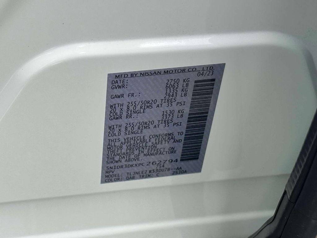2023 Nissan Pathfinder Platinum